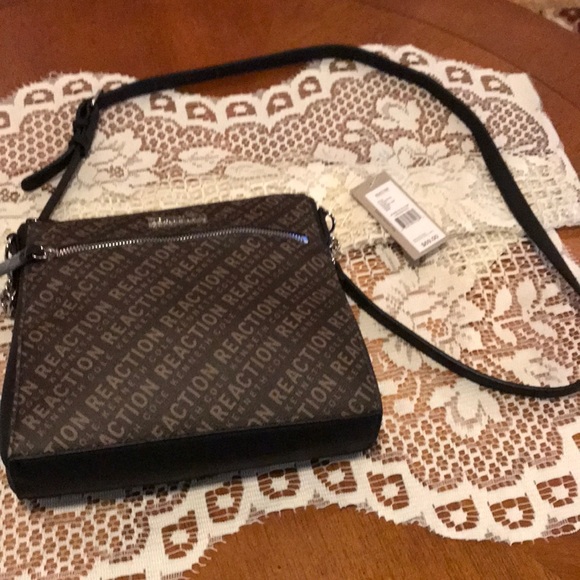 Kenneth Cole Reaction crossbody bag in tan NWT - Picture 1 of 4